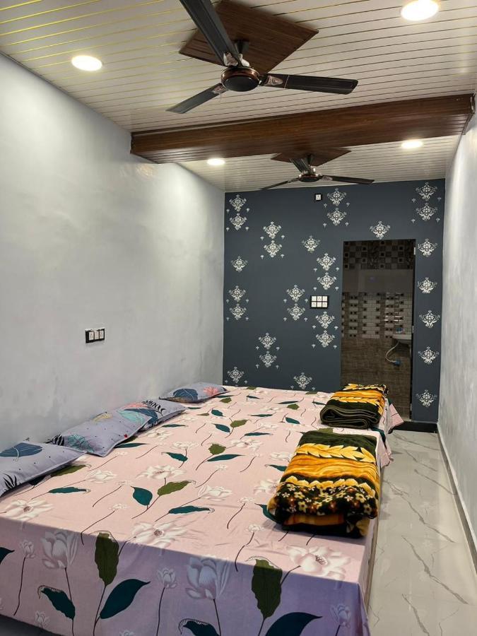 Shri Gamya Guest House Ujjain Exterior foto